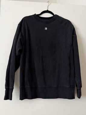 Givenchy Black Crewneck Sweatshirt w/ Metal Logo – Minimalist Designer (Size M)